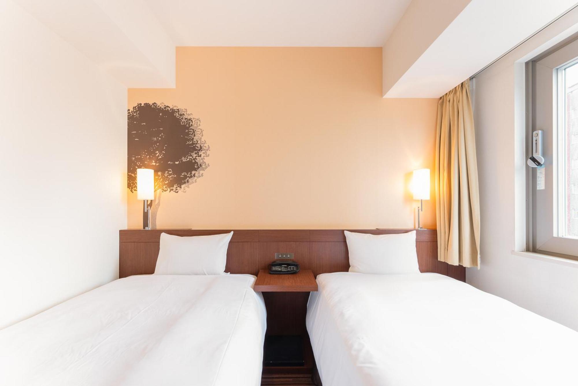 Hotel Keihan Asakusa Präfektur Tokio Zimmer foto